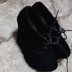 Black booties